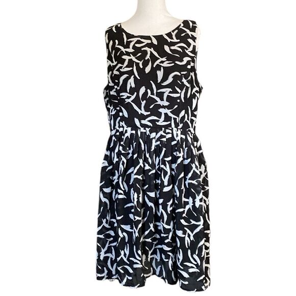 Gap Sleeveless Black White Geographic Pleated Skirt Fully Lined Dress - Picture 1 of 12